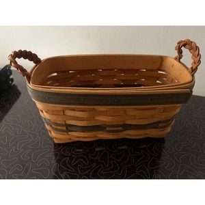 Longaberger 1997 Collectors Club Welcome Home Basket